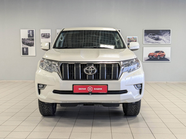 Toyota Land Cruiser Prado 2018 Белый