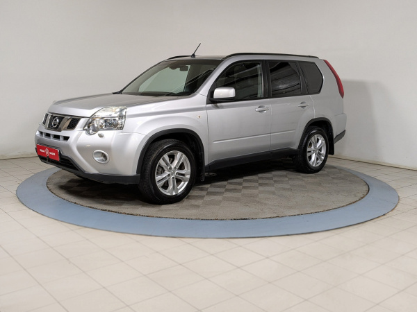 Nissan X-Trail 2012 Серебряный