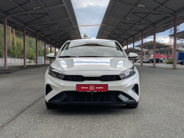 Kia Cerato 2022 Белый