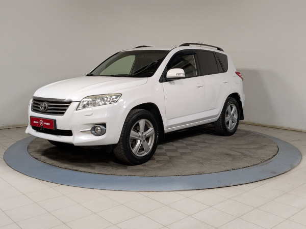 Toyota RAV4 2012 Белый