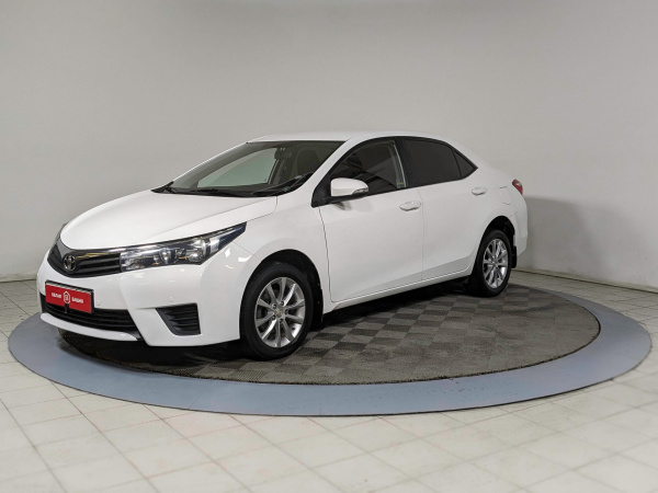 Toyota Corolla 2013 Белый