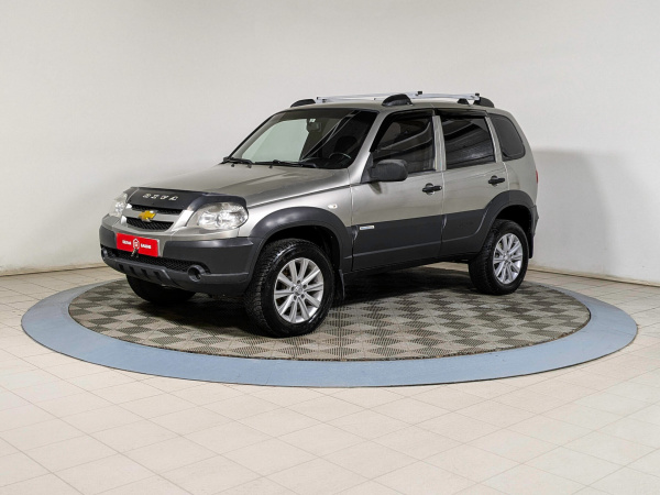 Chevrolet Niva 2011 Коричневый