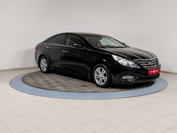 Hyundai Sonata 2010 Черный