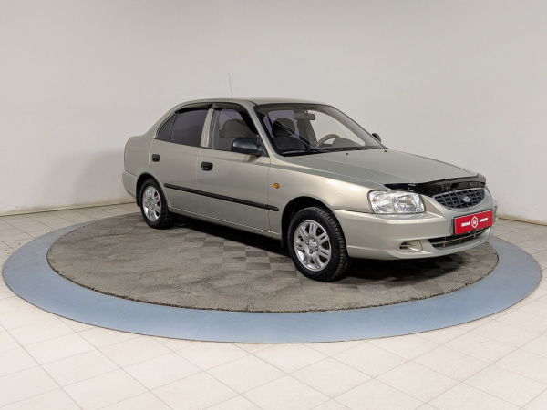 Hyundai Accent 2008 Бежевый