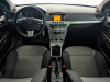 Opel Astra 2011 Серебряный