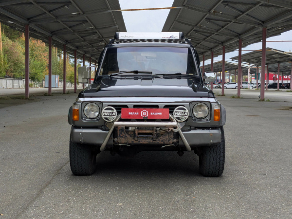 Nissan Safari 1992 Черный