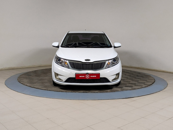 Kia Rio 2012 Белый