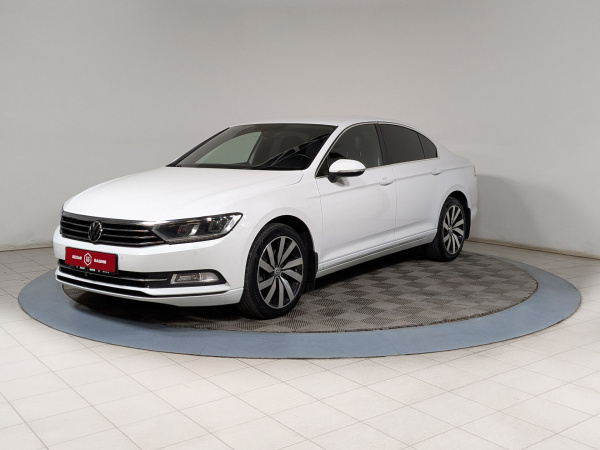 Volkswagen Passat 2018 Белый