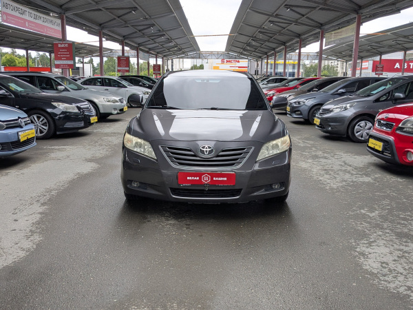 Toyota Camry 2008 Серый