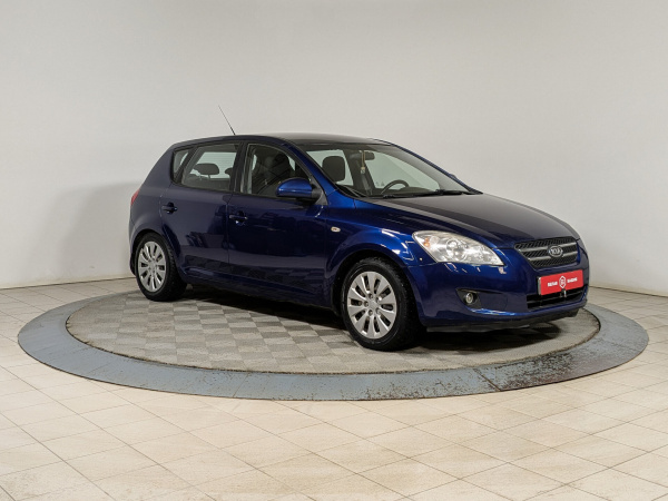Kia Ceed 2009 Синий