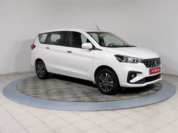 Suzuki Ertiga 2022 Серебряный