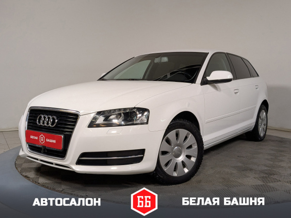 Audi A3 2010 Белый