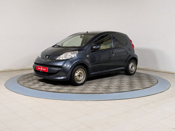 Peugeot 107 2007 Серый