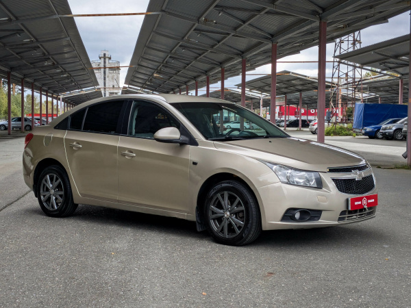 Chevrolet Cruze 2012 Бежевый