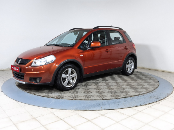 Suzuki SX4 2010 Оранжевый