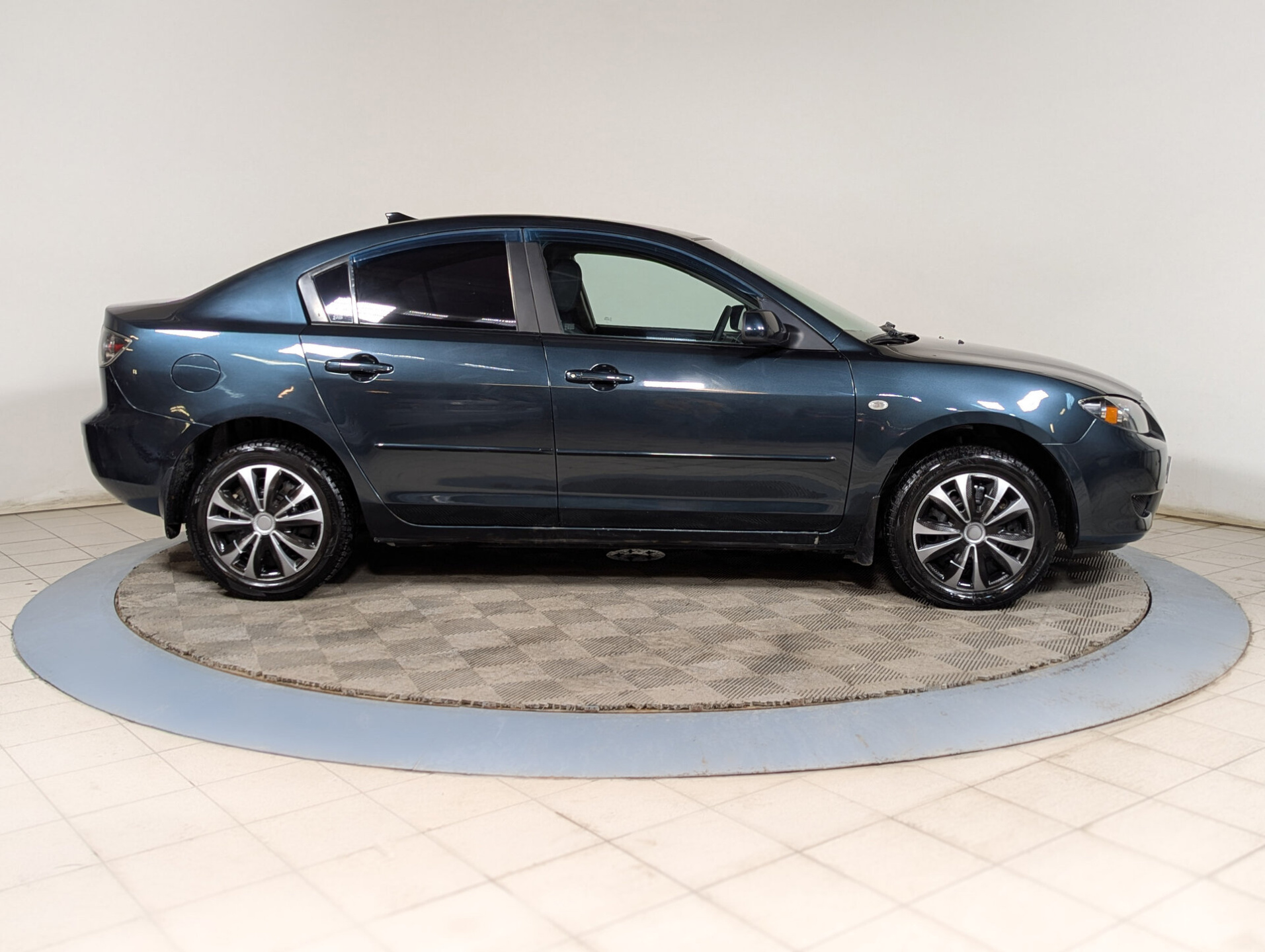 Mazda 3 2006 Зеленый