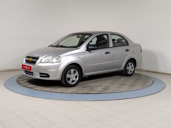 Chevrolet Aveo 2011 Серебряный