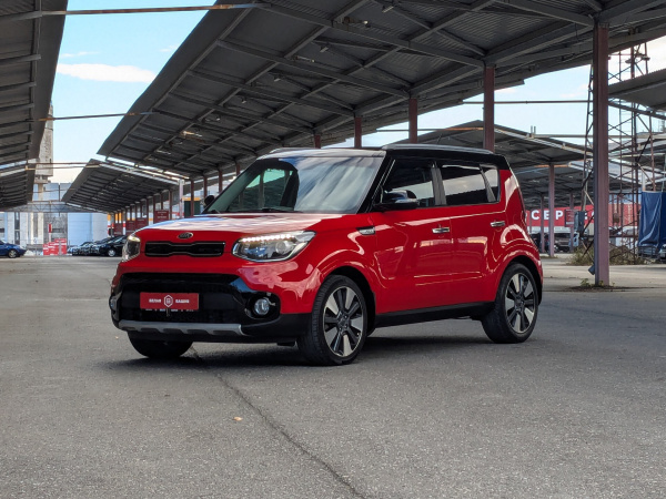 Kia Soul 2018 Красный