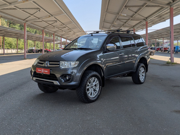 Mitsubishi Pajero Sport 2014 Серый