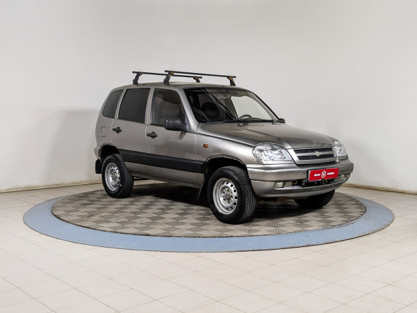 Chevrolet Niva 2008 Серый