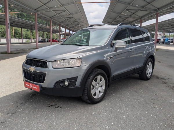 Chevrolet Captiva 2012 Серый
