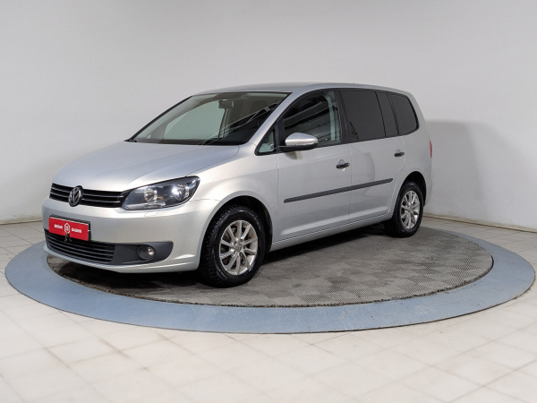 Volkswagen Touran 2011 Серебряный