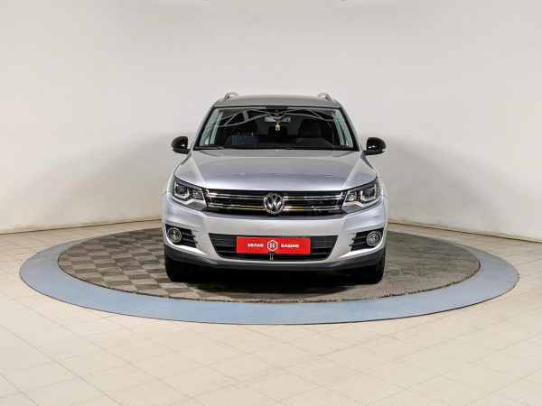 Volkswagen Tiguan 2013 Серый