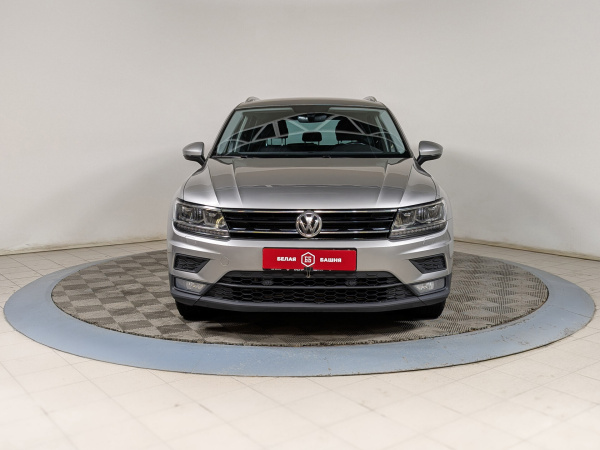 Volkswagen Tiguan 2018 Серебряный
