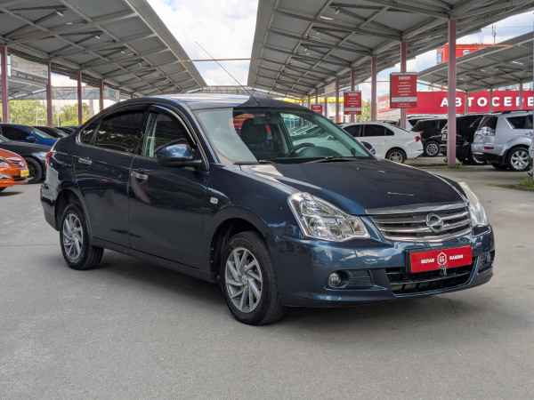 Nissan Almera 2013 Синий