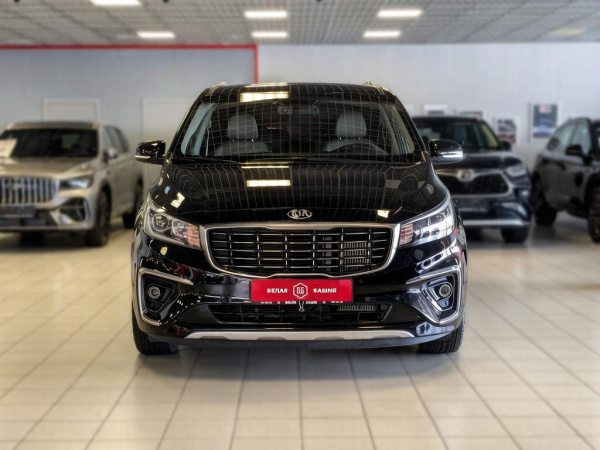 Kia Carnival 2019 Черный