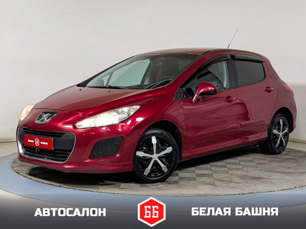 Peugeot 308 2012 Красный