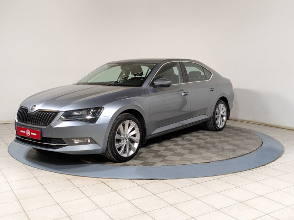 Skoda Superb 2018 Серый