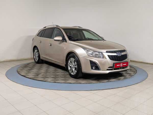 Chevrolet Cruze 2013 Бежевый