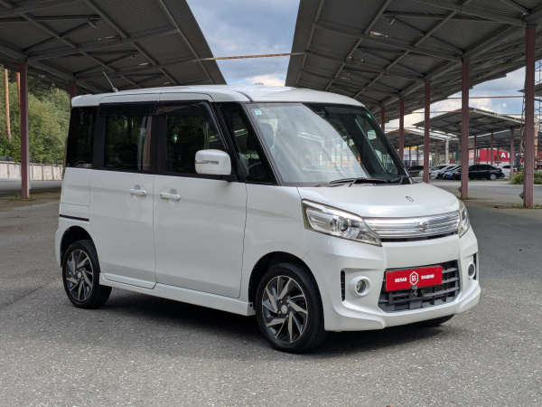 Suzuki Spacia 2015 Белый