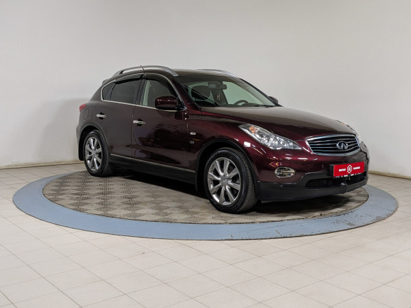 Infiniti QX50 2013 Красный