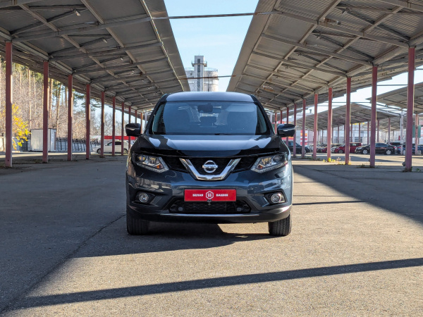 Nissan X-Trail 2016 Синий