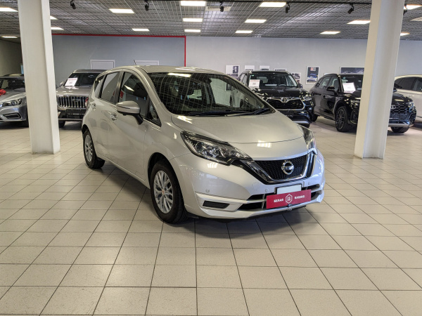 Nissan Note 2020 Серый