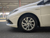 Toyota Auris 2016 Белый