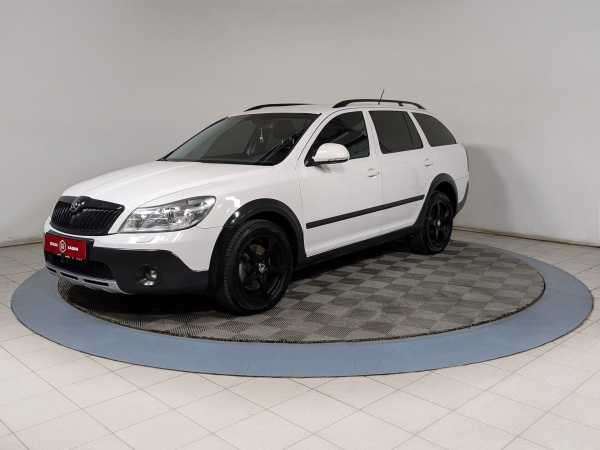 Skoda Octavia 2012 Белый