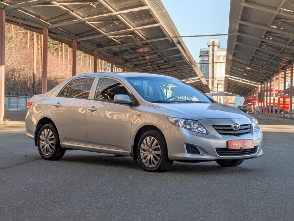 Toyota Corolla 2008 Серый