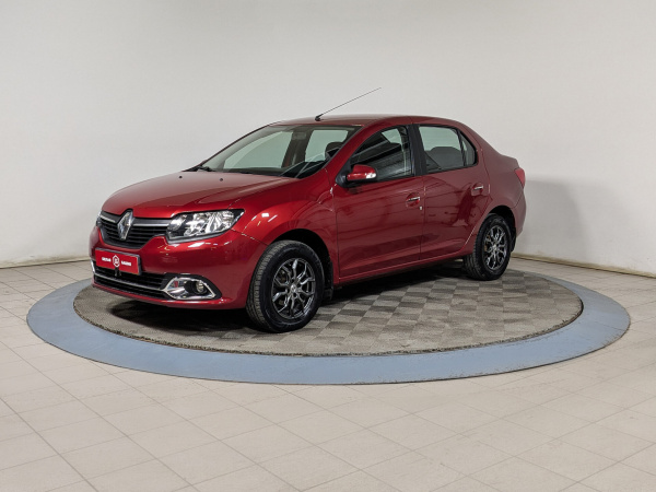 Renault Logan 2015 Красный