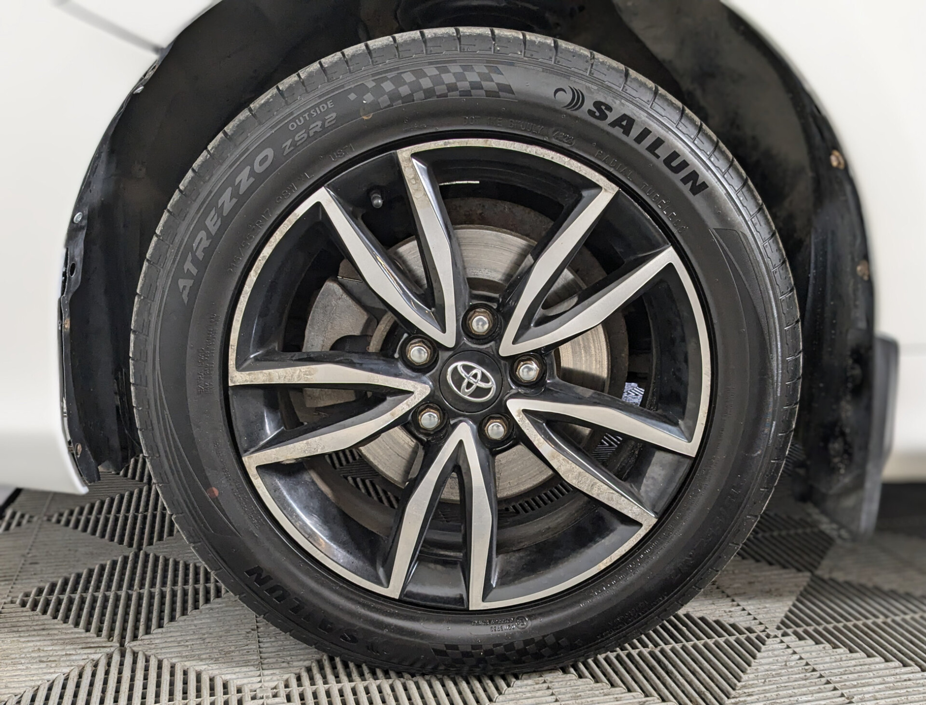 Toyota Camry 2012 Белый