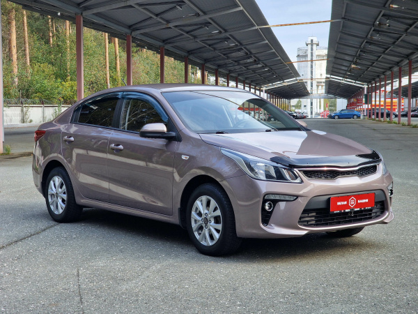 Kia Rio 2019 Коричневый