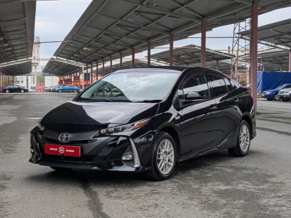 Toyota Prius 2017 Черный