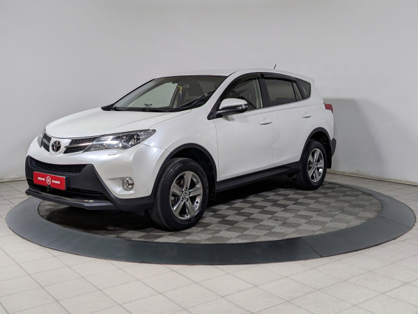 Toyota RAV4 2015 Белый
