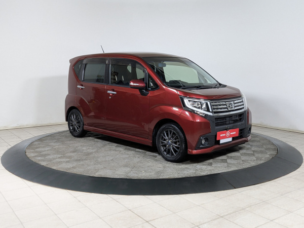 Daihatsu Move 2015 Красный