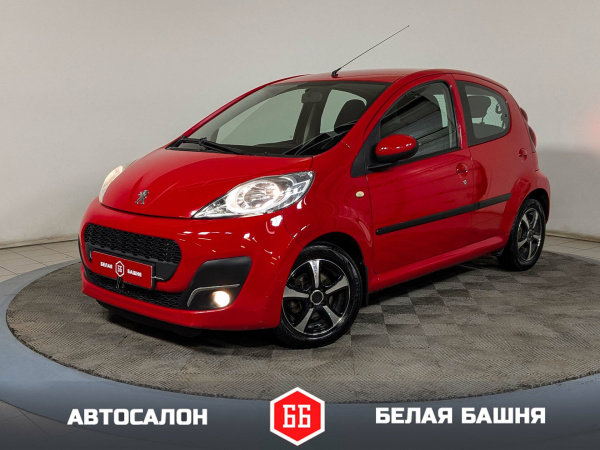 Peugeot 107 2012 Красный