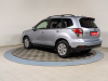 Subaru Forester 2018 Серебряный