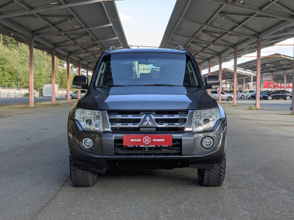 Mitsubishi Pajero 2012 Серый