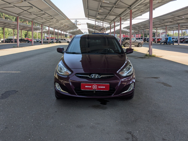 Hyundai Solaris 2012 Фиолетовый